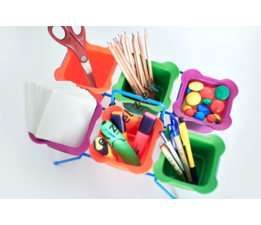 Підставка з лотками для канцелярії