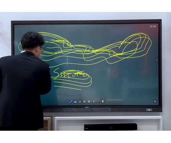 Інтерактивна панель Elizlabs IQTouch 65",  Android 