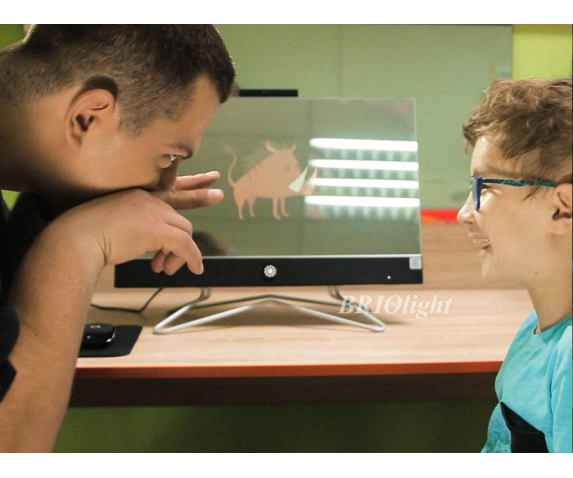 Інтерактивне логопедичне дзеркало