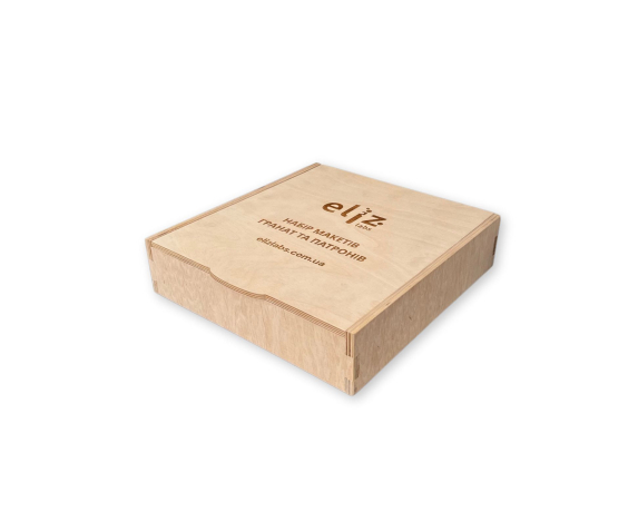 Набір макетів гранат та патронів