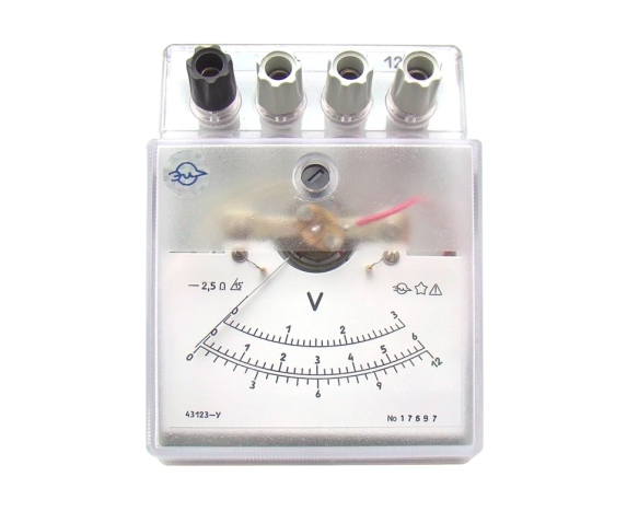 Вольтметр лабораторний