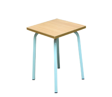 Табуретка на металлическом каркасе