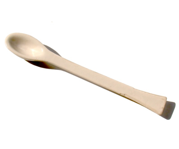 Ложка порцелянова