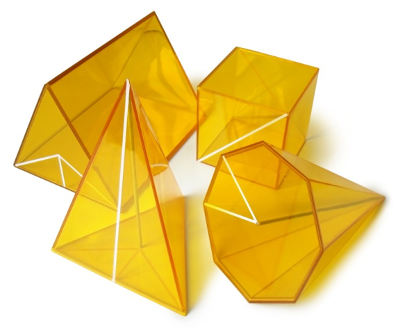 Набір моделей геометричних тіл з перерізом