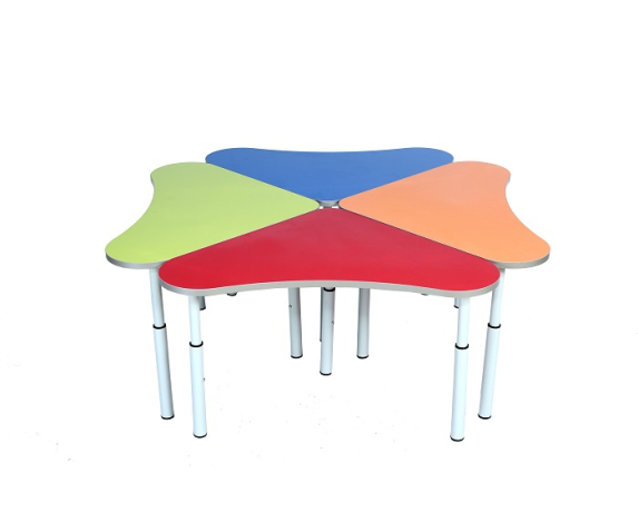 Стіл дитячий «Дзвіночок», регулюється на ростові групи №1-3